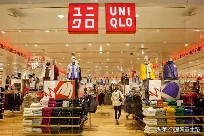 中国十大服装品牌排行榜（国内一线品牌女装都有哪些）-第4张图片