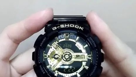 卡西欧g-shock黑金手表怎么调时间-第4张图片