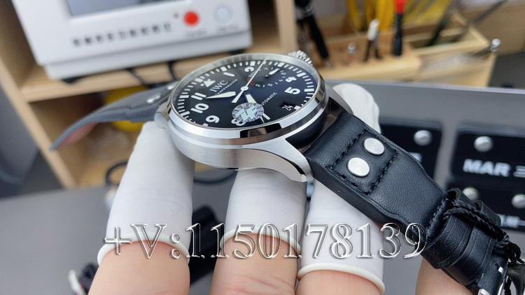 ZF厂V2版万国大飞IWC500912深度测评（购买前须知、才不被套路）-第6张图片